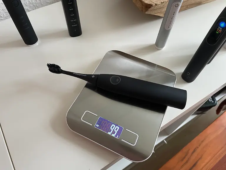 Test Schallzahnbürsten HappyBrush Gewicht klein